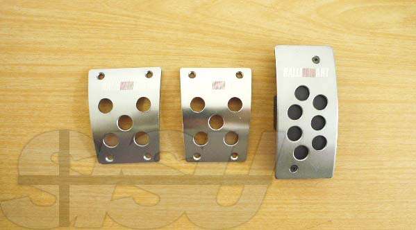 Aneka Pedal Racing Keren : Mugen, Sparco, Ralliart, AMG, ///M, dll..