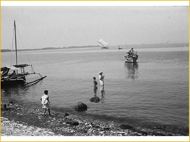 Koleksi Foto Hitam Putih Indonesia Jaman Hindia Belanda 