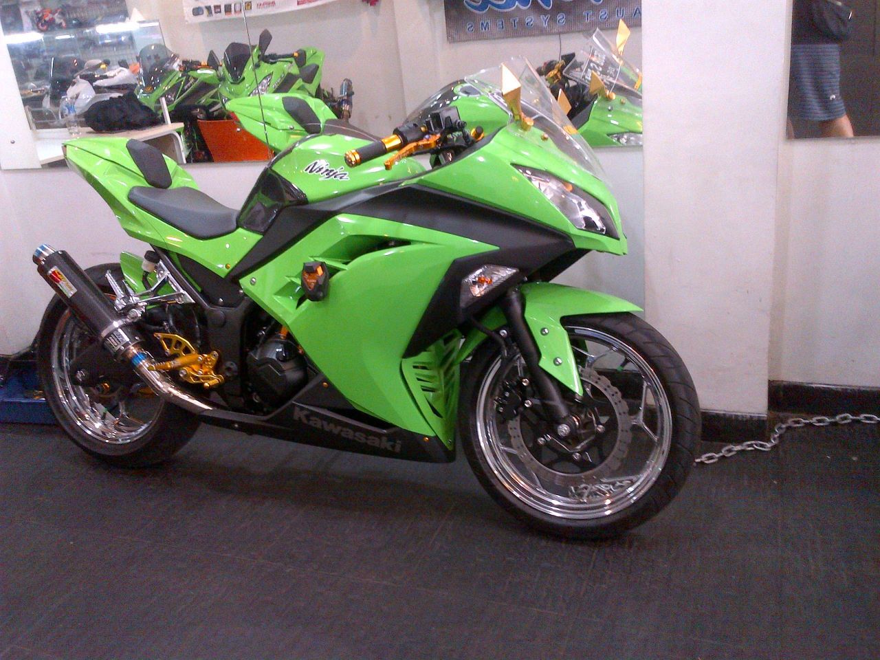 Cari KAWASAKI NINJA 250 FI 2012 2013 MODIF STANDAR 7 UNIT ER6N