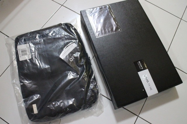 Jual Sony Vaio SVF14212SGB
