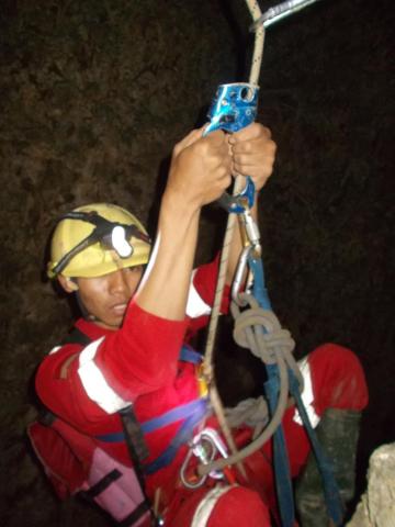 GUA KEMBANG, SURGA BAWAH TANAH DI KAWASAN KARS PURWODADI