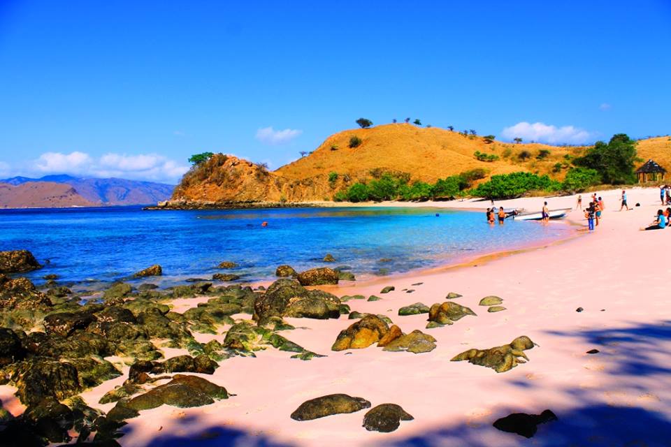 Yuk intip, Pantai Pantai Indah Di Indonesia 