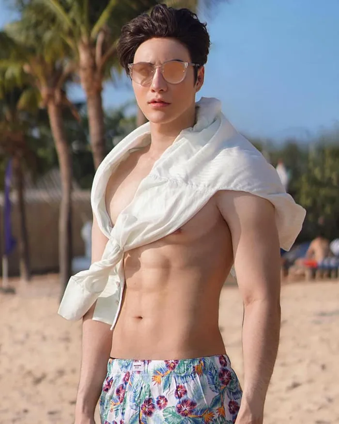 Pingin Six Pack tapi males olahraga??, buruan ke thailand