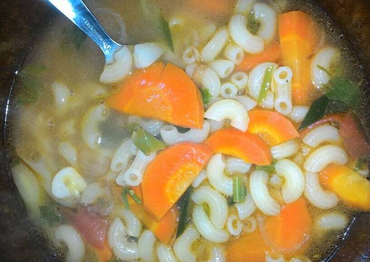 Makanan Instan Favorit Untuk Mendaki Gunung, Agan-agan Biasanya Bawa Yang Mana ?