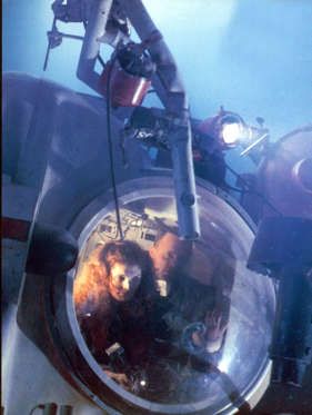 &#91;TERBAIK KAYAK ENTE GAN&#93; 17 Film Petualangan Laut Terbaik