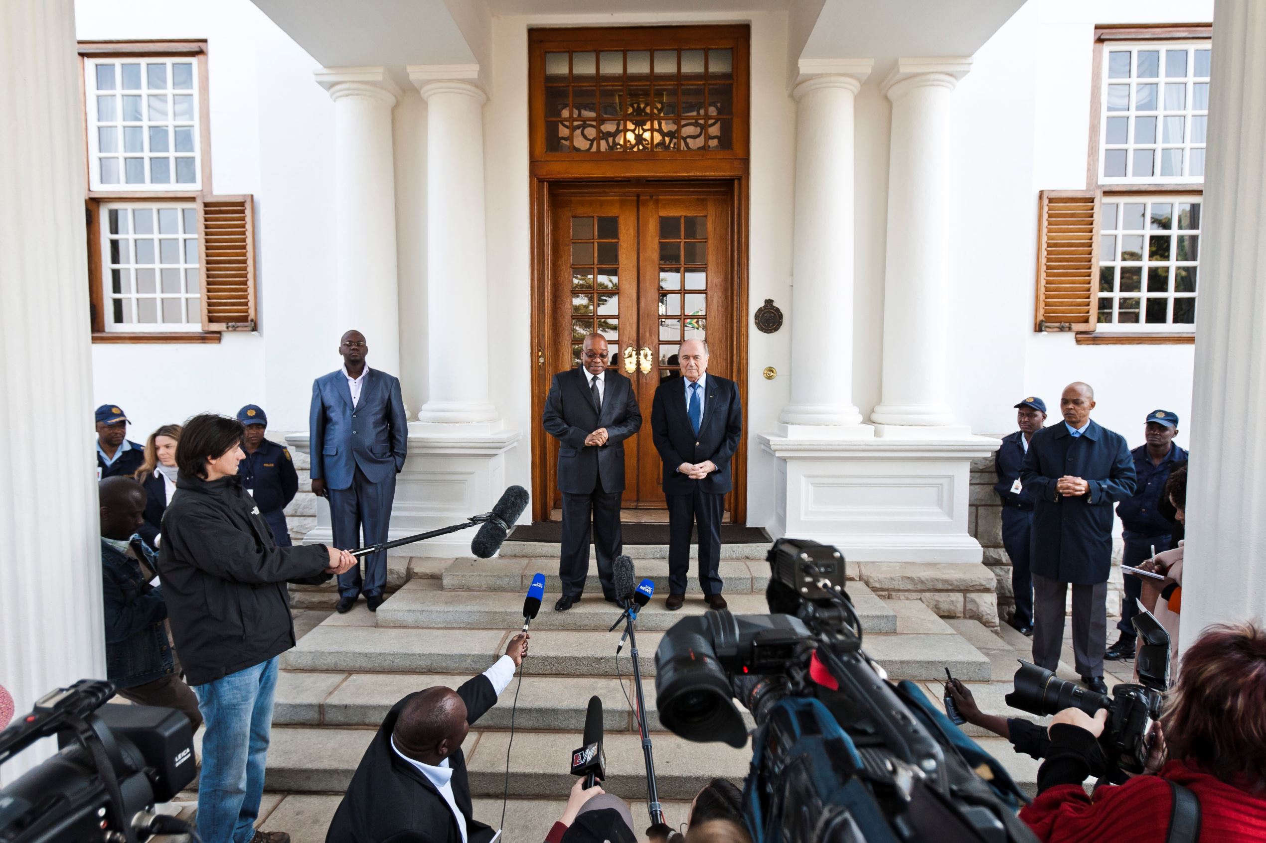 Larangan Pemerintah yang Unik dan Aneh dari Berbagai Negara