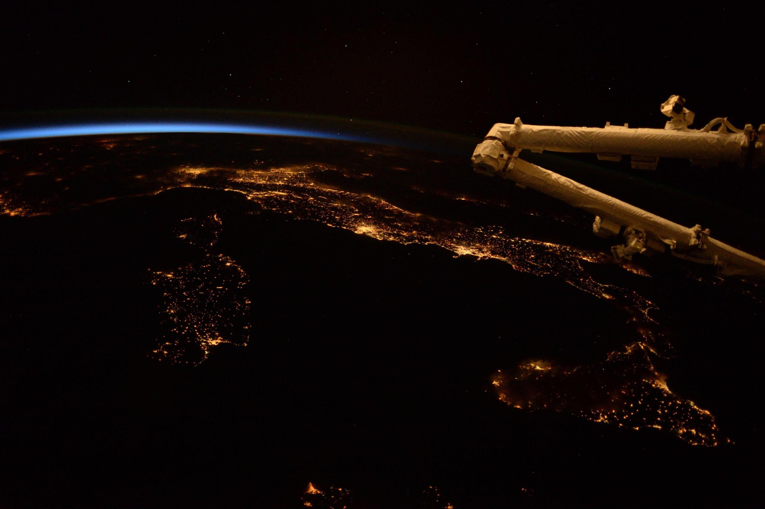 Foto-foto Peristiwa Luar Angkasa Terbaik 2015