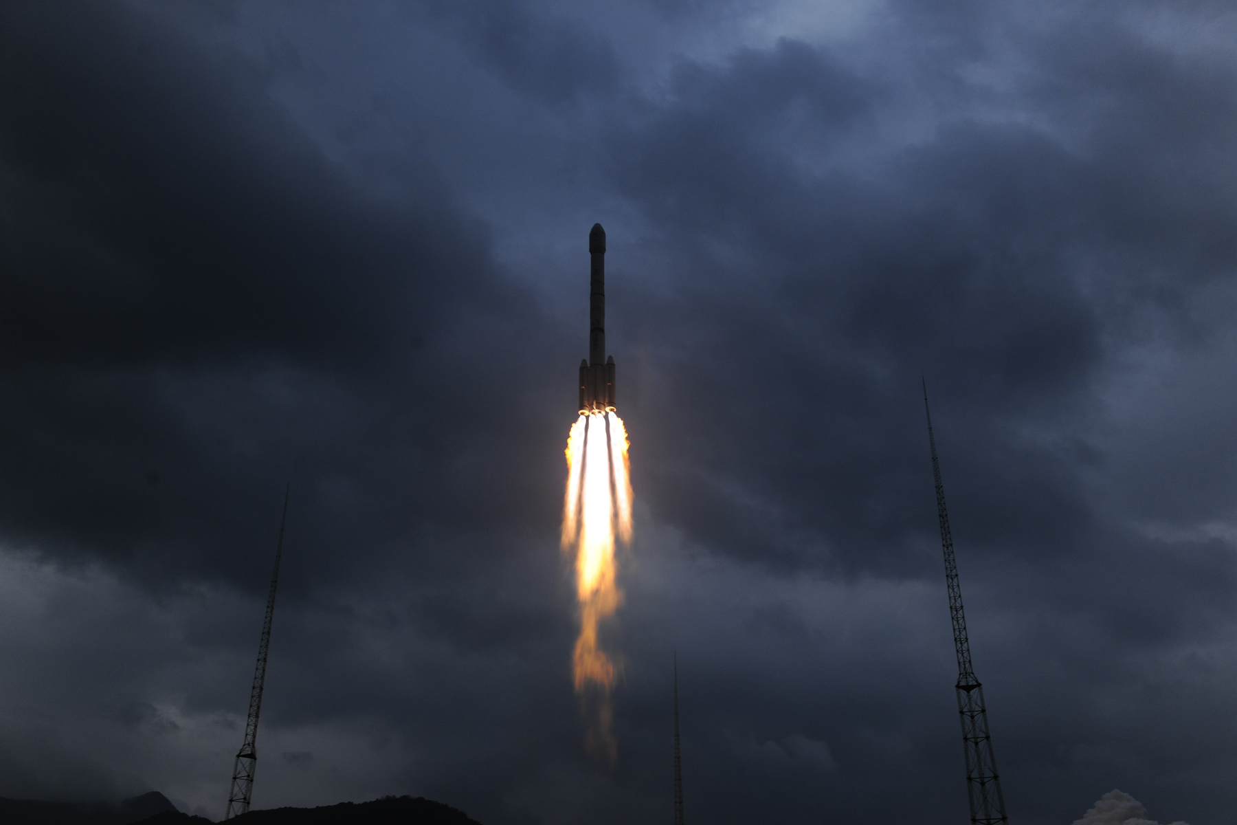 Pesawat Antariksa yang Sedang Mengarungi Angkasa Saat Iini