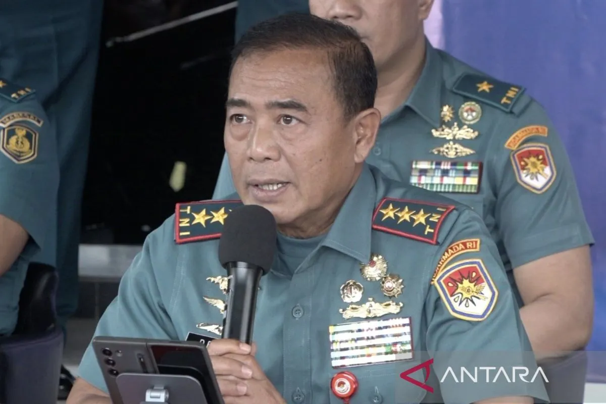 Pangkoarmada: Oknum TNI AL bawa senjata di Tol karena ajudan