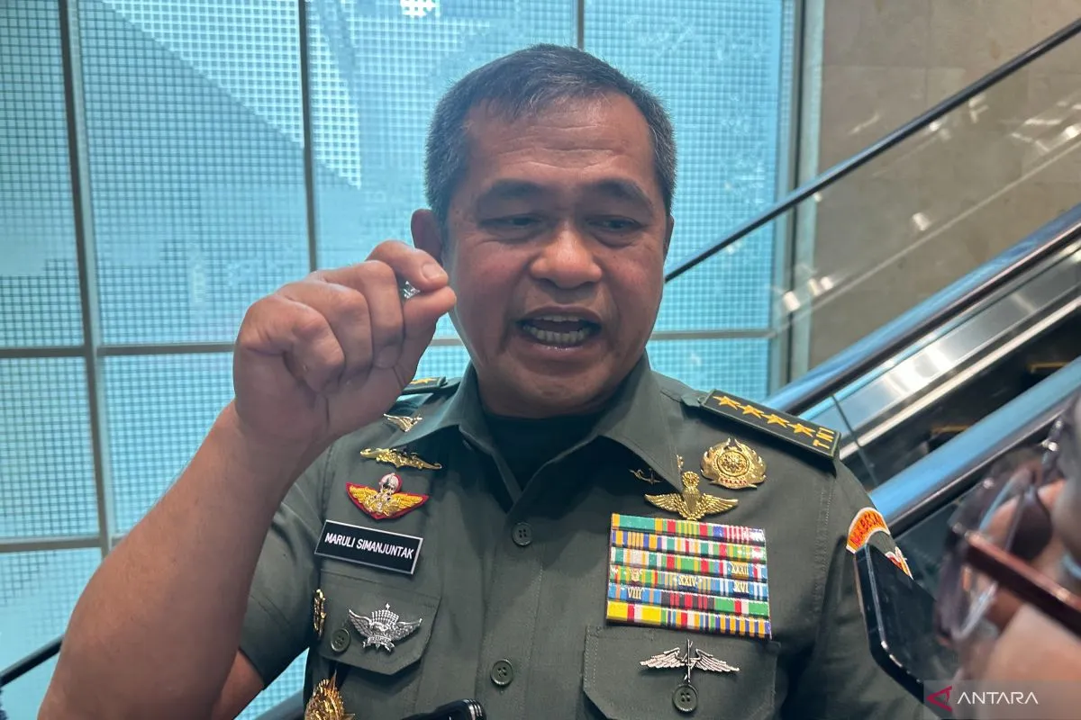 Dirut Bulog Mayjen TNI Novi Helmy sebut masih sebagai prajurit