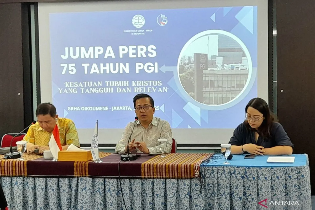 pgi-minta-gereja-bisa-jawab-persoalan-krisis-yang-dialami-umat