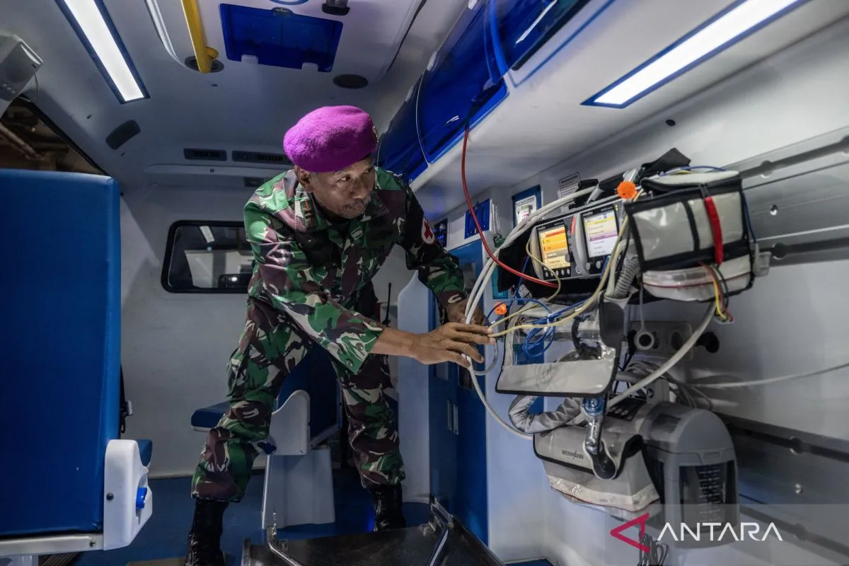 TNI ubah air kotor jadi bersih untuk dikonsumsi korban banjir Sumatera