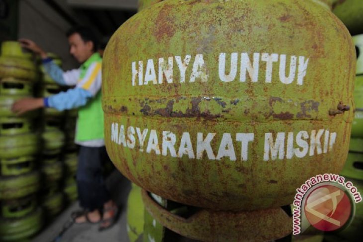 legislator-soroti-empat-kecamatan-gorontalo-utara-krisis-elpiji