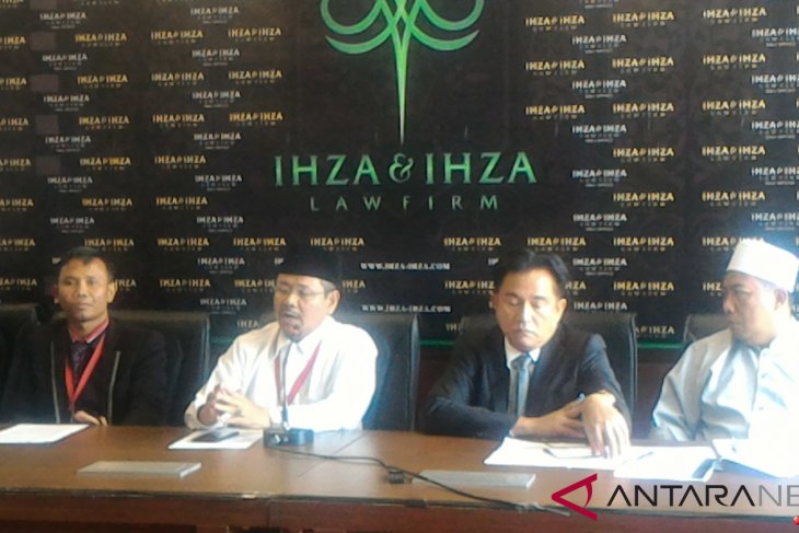 Pernah Bela HTI, Yusril Kini Jadi Pengacara Jokowi ... Gratis pulak!