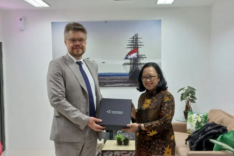 Rusia Buka Peluang Investasi Rel Kereta dan Pembangkit Listrik Nuklir DI Kalimanta
