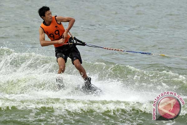 Mengintip Keindahan Wisata Danau Teluk Gelam, Oki , Sum-Sel