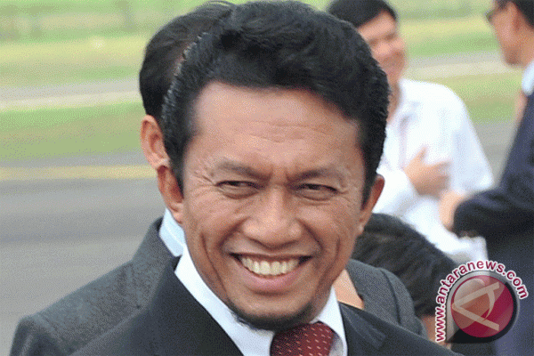 &#91;Pantesan Sering Kepencet...&#93; Tifatul : Setengah dari total konten di internet, Porno