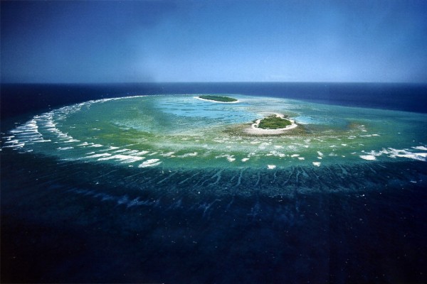 Marakei Sebuah Pulau Lingkaran Terumbu