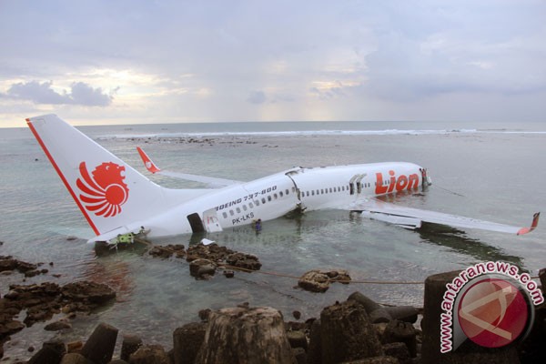 &#91;PIC&#93; Garuda 'joy flight' Boeing 777-300ER. Sementara di San Fransisco, B-777 Jatuh!