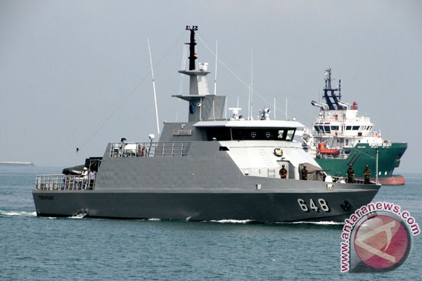 Lima kapal perang buatan Indonesia diresmikan