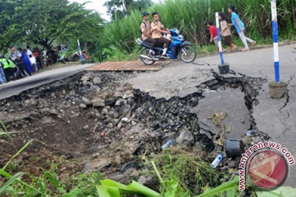 Tukang Panggul Beras Dituntut