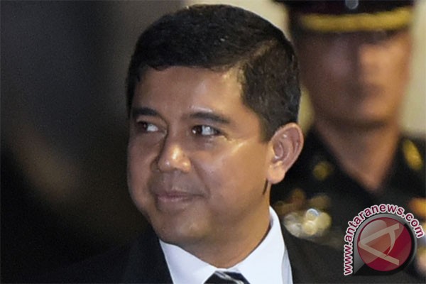 Menteri Jokowi ini bergelar Professor Doktor, tapi dibilang anggota DPR, Goblog!