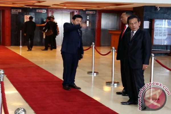 Meski Disorot, DPR Tetap Tenderkan Proyek Kasur Rp12 M