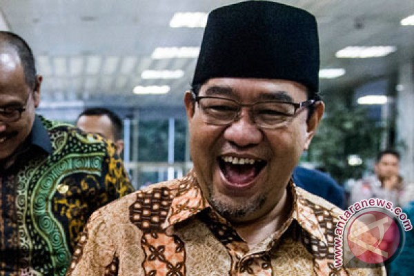 Ketua BPK Harry Azhar Azis dijamin masuk surga !