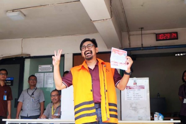Begini gaya 8 tahanan KPK saat nyoblos pilkada