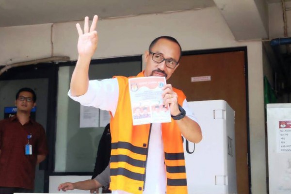 Begini gaya 8 tahanan KPK saat nyoblos pilkada