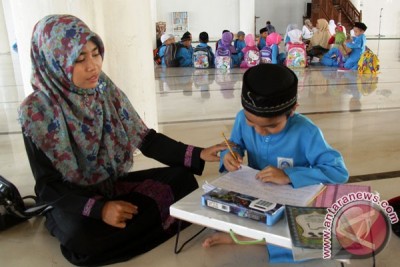 Kemdikbud Bantah Pendidikan Agama Dihapus