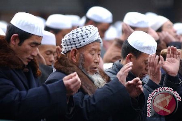 12000-muslim-china-berhaji-tahun-ini