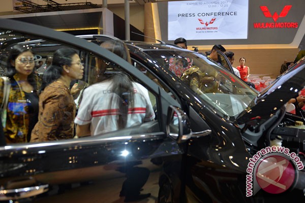 Wuling Confero terjual 624 unit selama GIIAS 2017