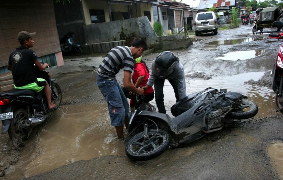 Saat Kita Bermasalah di Jalanan