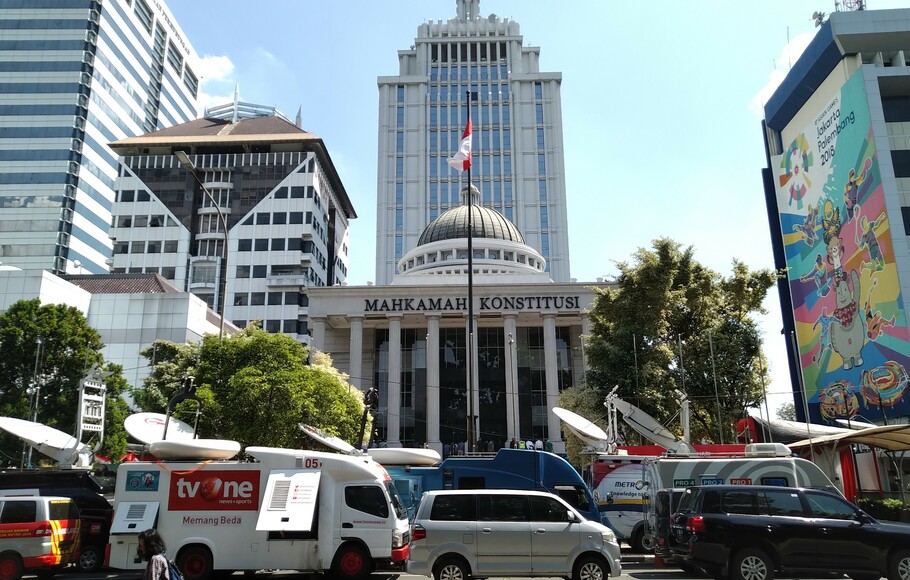 Narasi Bambang Widjojanto Dianggap Telah Mengancam MK