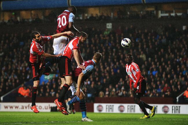 Monster Bernama Christian Benteke!