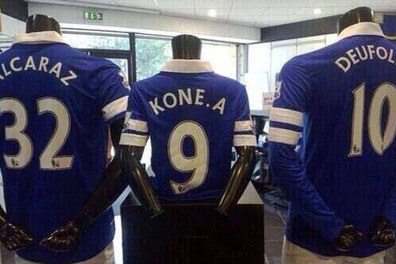 foto-foto kesalahan penulisan di jersey olahraga