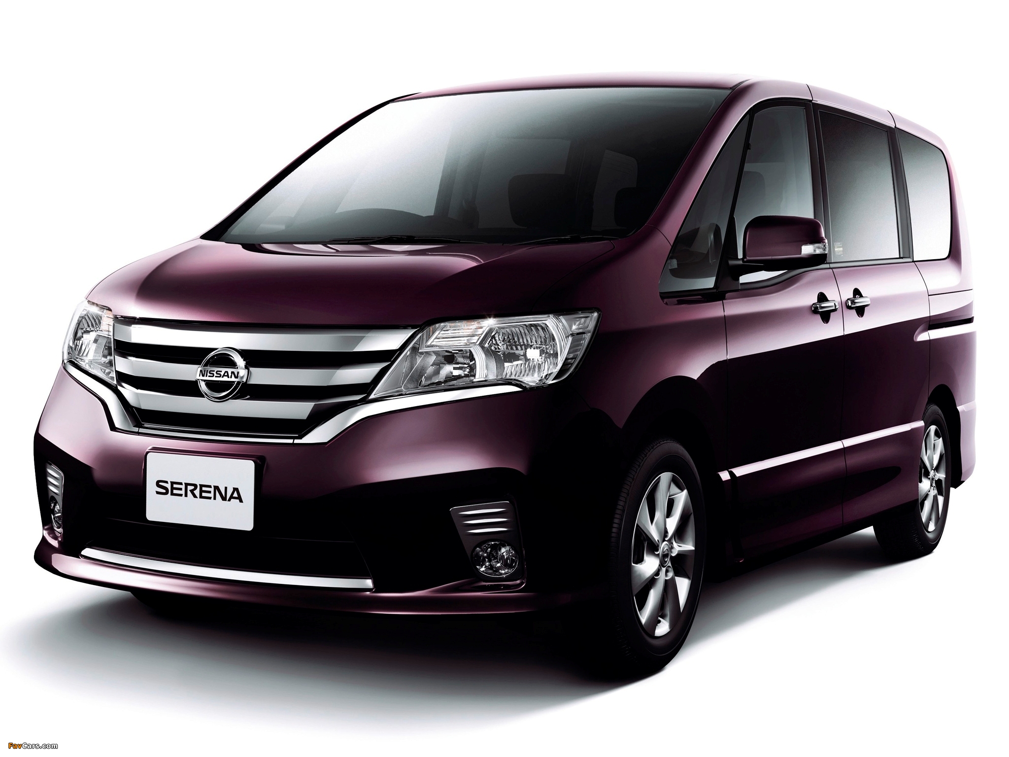 BIG DISCOUNT NISSAN SERENA C26