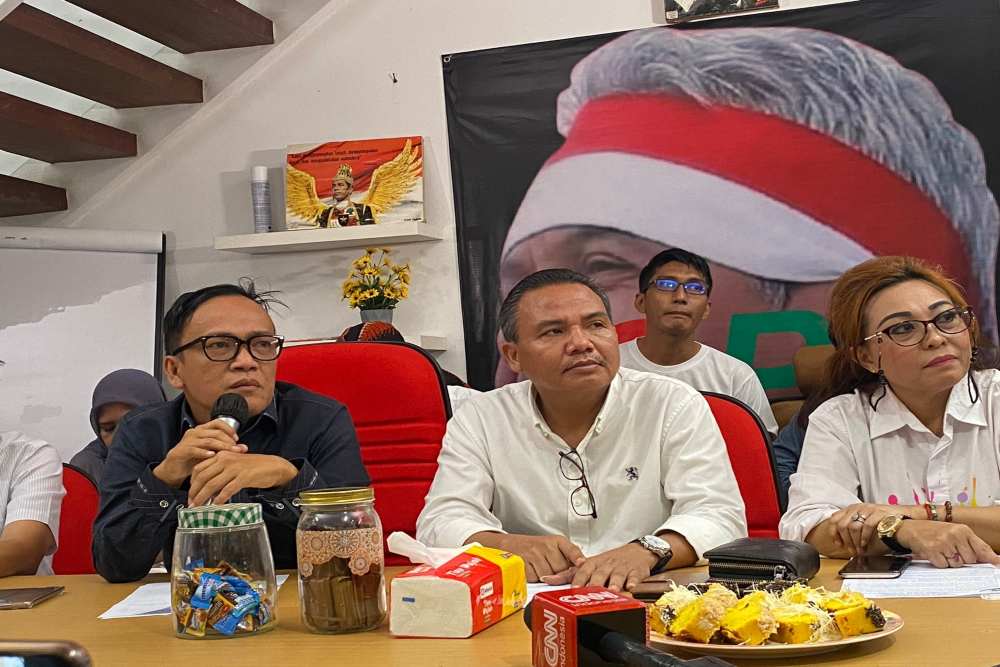 Ganjar Pranowo Mania Bubar, Mulai Lirik Prabowo dan Anies