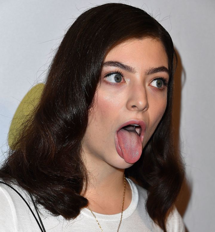 6 Lagu Yang Ini Bikin Agan Ngefans Sama Lorde , PLAY !!!