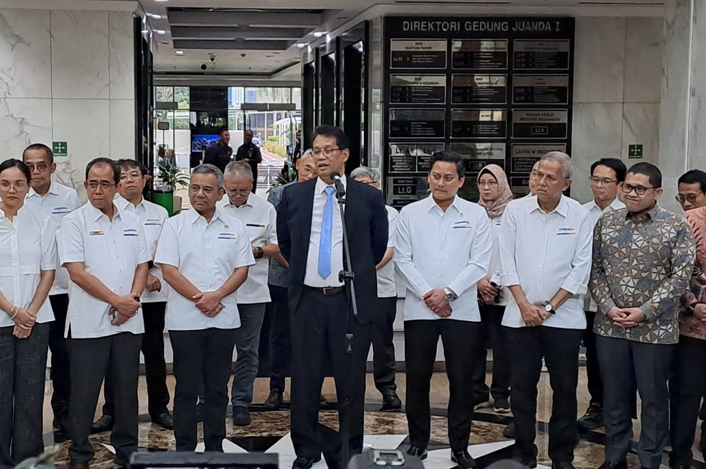 Respons Tuntutan 17+8, Purbaya: Ekonomi Tumbuh, Mereka akan Sibuk Cari Kerja