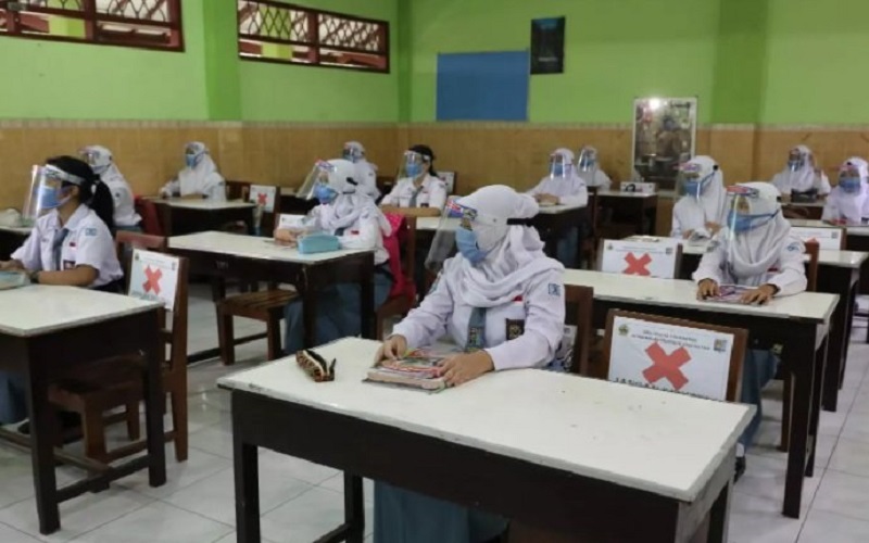 800 Pelajar di Sumut Tak Lanjutkan Sekolah, Sebagian Menikah saat Pembelajaran Online