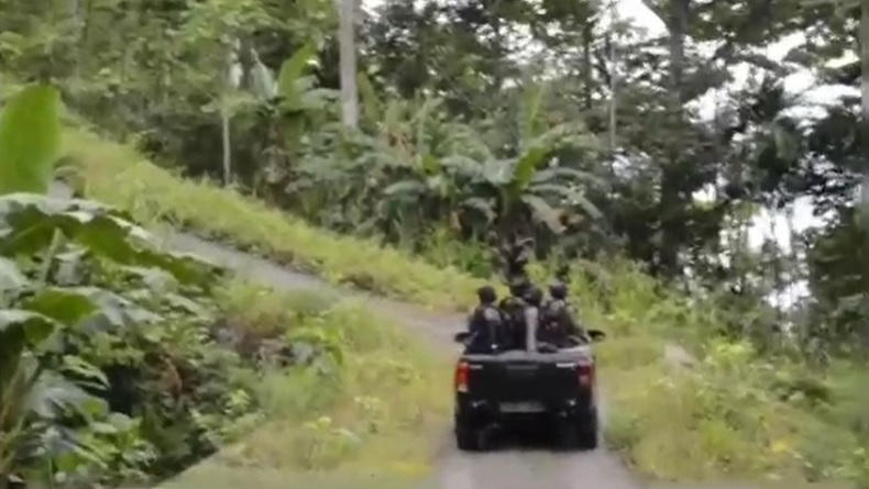 Mencekam, Kontak Tembak KKB dengan TNI dan Polri di Intan Jaya Berlangsung 2 Jam