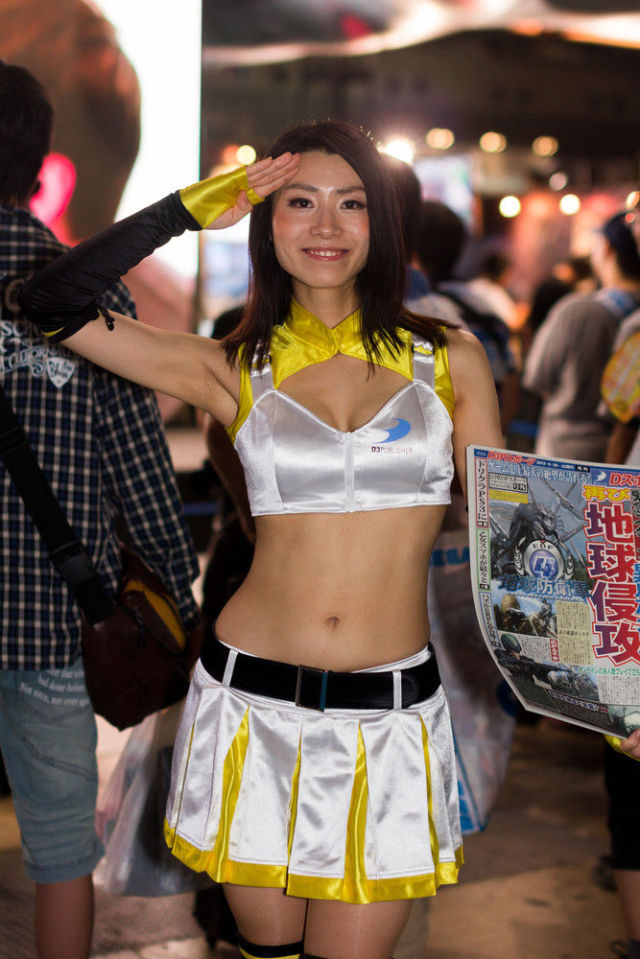 Cosplay atau SPG, Yang Penting Seksi dan Keren