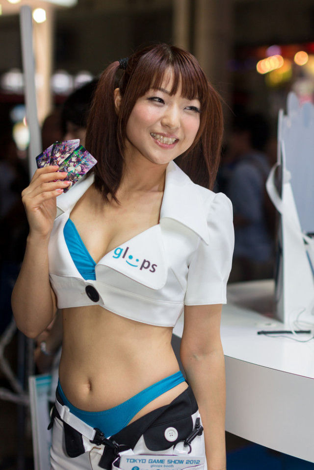 Cosplay atau SPG, Yang Penting Seksi dan Keren