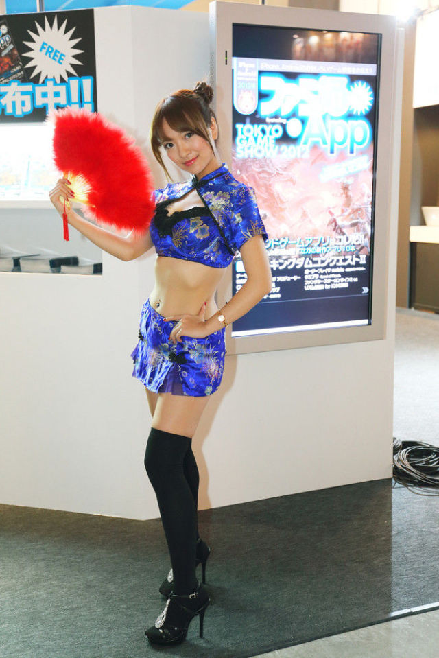 Cosplay atau SPG, Yang Penting Seksi dan Keren