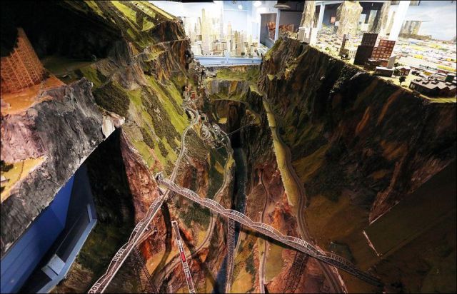 Northlandz, Model &quot;Railroad&quot; Terbesar di Dunia