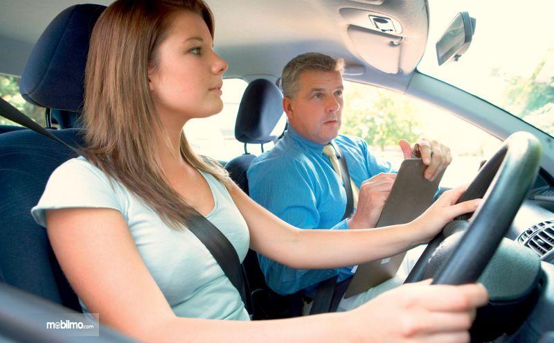 5 Tips Biar Nggak Gampang Marah Saat Mengemudi di Jalan