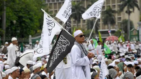 Habib Rizieq: Kemenangan Umat Islam Dirampas Secara Zalim, Licik Dan Brutal