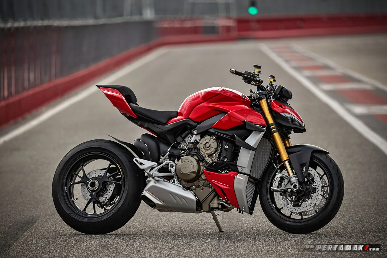 Ducati Panas, Mereka Kenalkan Naked Biker Bermesin V4 205hp Lebih Dari Z H2